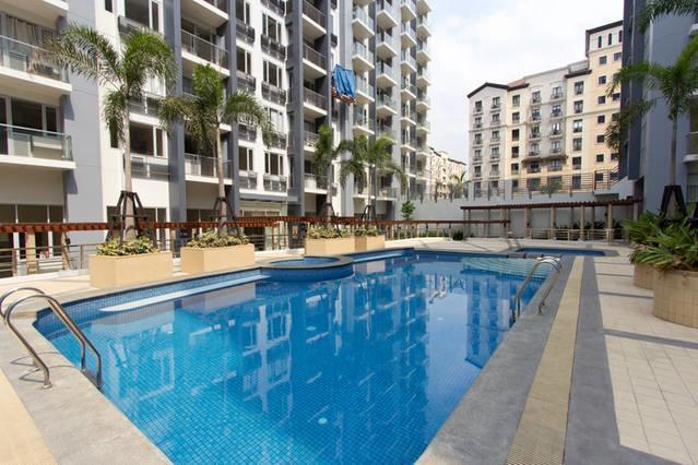 One Palm Tree Villas Manila Eksteriør bilde